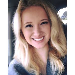 Meet your Posher, Alexandra